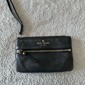 Kate Spade Black Wristlet with Zipper